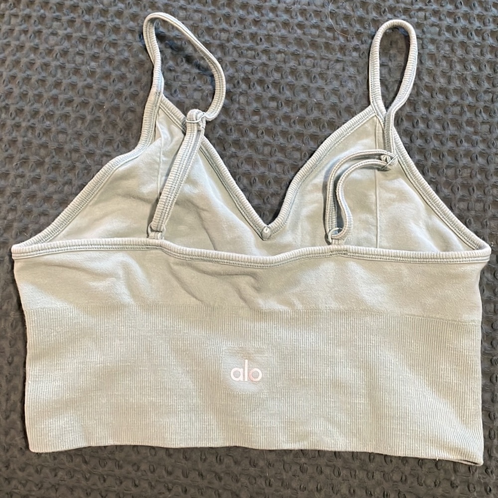 Alo delight bralette in mint green ♥️